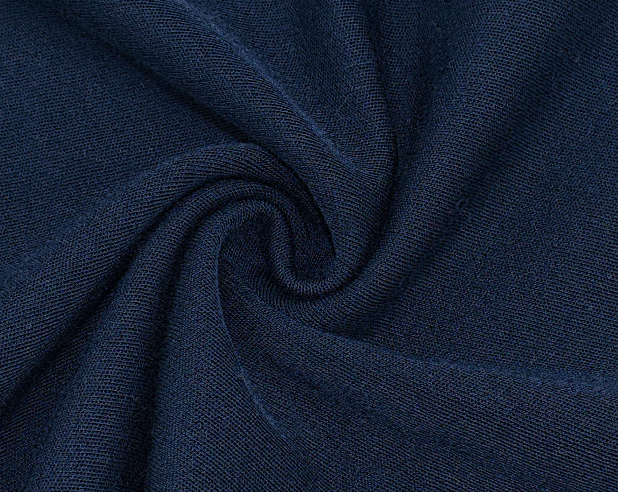 Сто процентов арандовой трикотажной ткани.